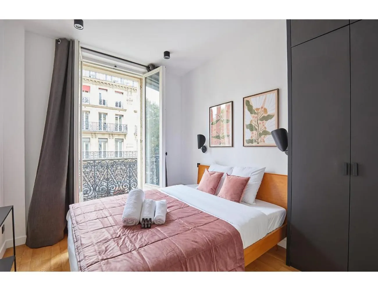 Magnificent New Apartment Beaubourg Le Marais Paris